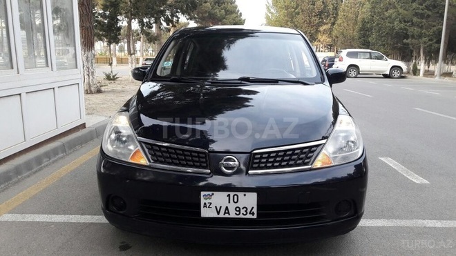 Nissan Tiida 2008, 220,000 km - 1.6 л - Sumqayıt