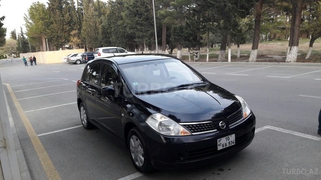 Nissan Tiida 2008, 220,000 km - 1.6 л - Sumqayıt