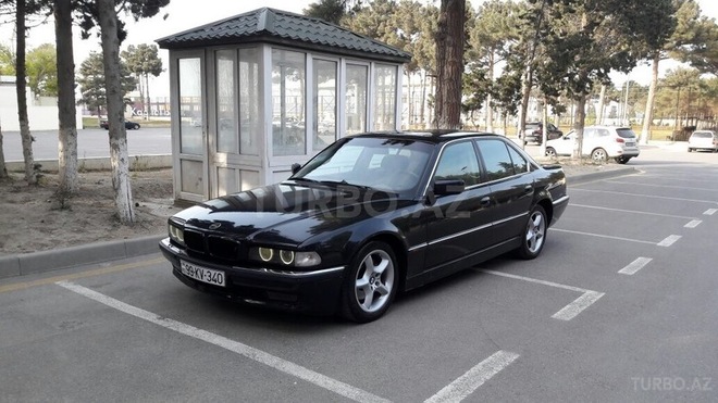 BMW 740 1998, 225,000 km - 4.4 л - Sumqayıt