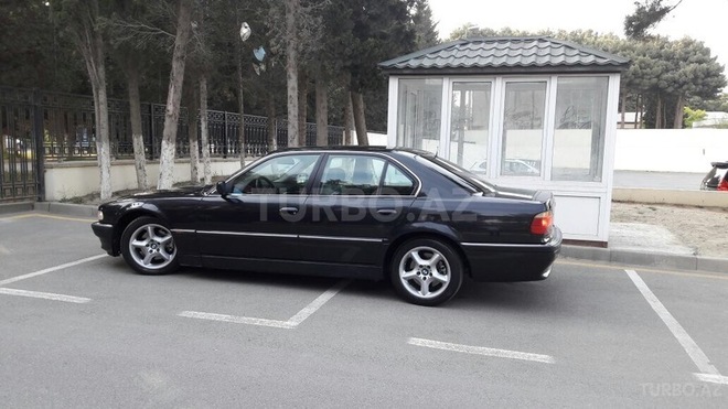 BMW 740 1998, 225,000 km - 4.4 л - Sumqayıt