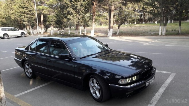 BMW 740 1998, 225,000 km - 4.4 л - Sumqayıt