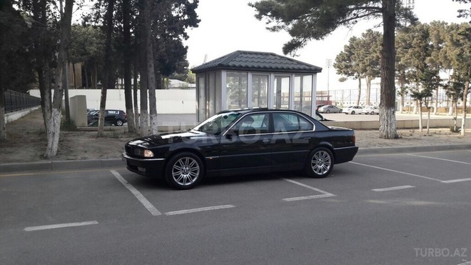 BMW 728 1997, 250,000 km - 2.8 l - Sumqayıt