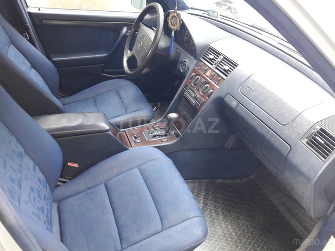 Mercedes C 240 1996, 275,000 km - 2.4 л - Xırdalan