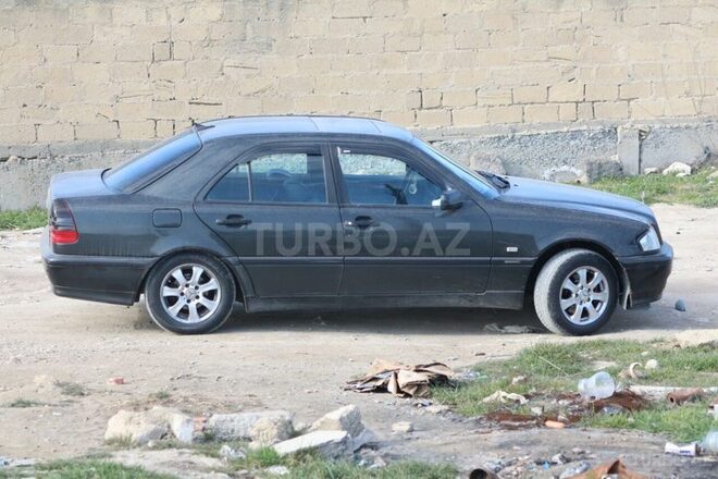 Mercedes C 180 1994, 300,112 km - 1.8 л - Bakı