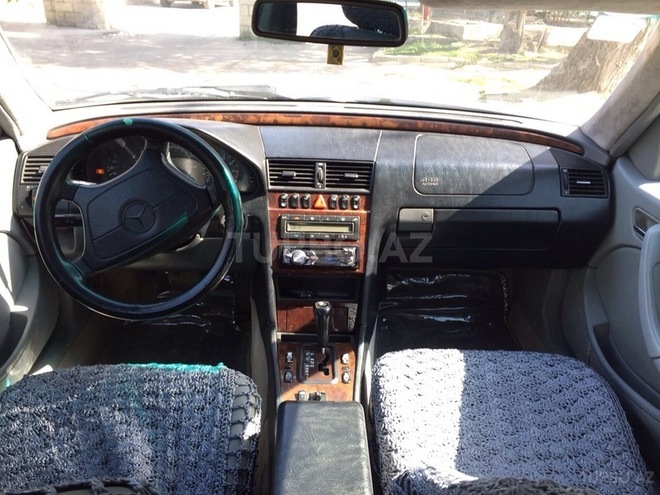 Mercedes C 280 1999, 205,000 km - 2.8 л - Bakı