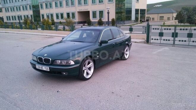 BMW 523 1998, 324,000 km - 2.5 l - Bakı