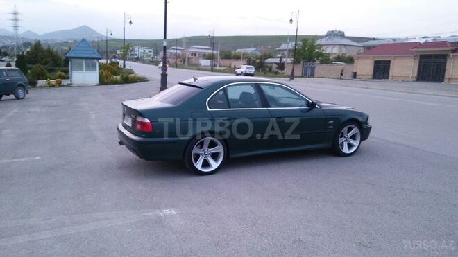 BMW 523 1998, 324,000 km - 2.5 l - Bakı