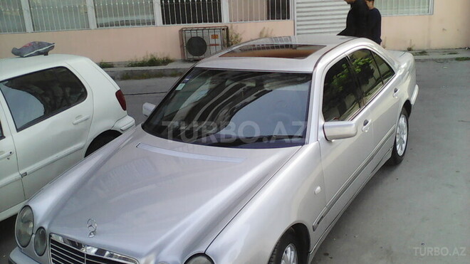 Mercedes E 240 1999, 289,000 km - 2.4 l - Xırdalan