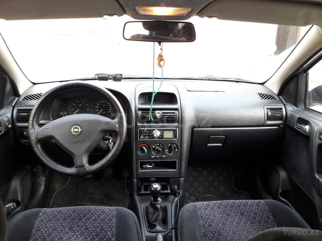 Opel Astra 2000, 220,000 km - 1.6 л - Bakı