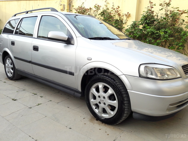 Opel Astra 2000, 220,000 km - 1.6 л - Bakı