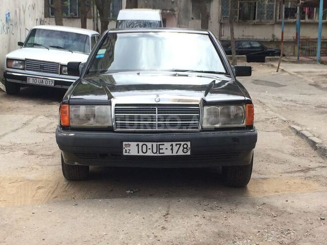 Mercedes 190 1992, 203,987 km - 1.8 l - Bakı