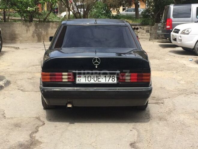 Mercedes 190 1992, 203,987 km - 1.8 l - Bakı