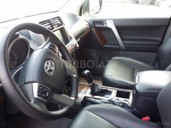Toyota Prado 2013, 40,000 km - 2.7 l - Bakı