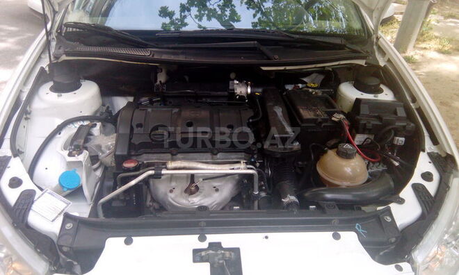 Iran Khodro Runna 2014, 89,000 km - 1.6 l - Bakı