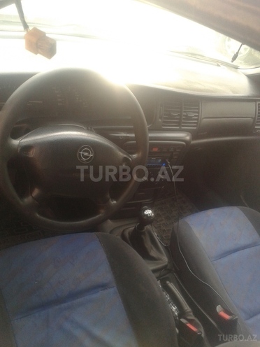 Opel Vectra 1997, 123,456 km - 1.6 l - Xaçmaz