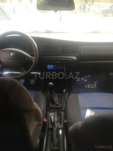 Opel Vectra 1997, 123,456 km - 1.6 l - Xaçmaz