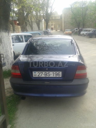 Opel Vectra 1997, 123,456 km - 1.6 l - Xaçmaz