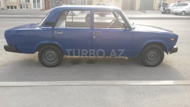 LADA (VAZ) 2107 2003, 195,000 km - 1.6 л - Bakı