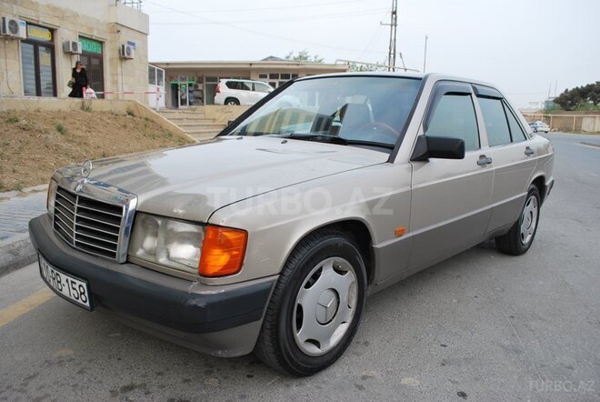 Mercedes 190 1991, 250,000 km - 2.0 л - Bakı
