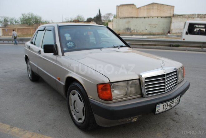 Mercedes 190 1991, 250,000 km - 2.0 л - Bakı