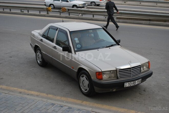 Mercedes 190 1991, 250,000 km - 2.0 л - Bakı