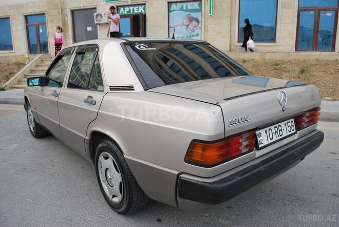 Mercedes 190 1991, 250,000 km - 2.0 л - Bakı