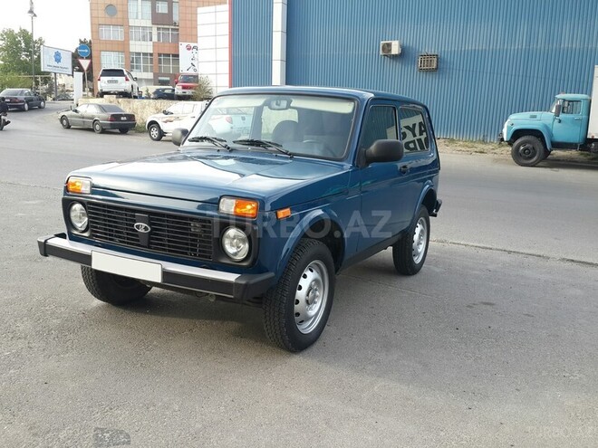 LADA (VAZ) Niva 2015, 9,700 km - 1.7 л - Bakı