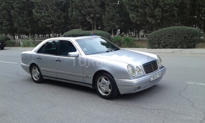 Mercedes E 230 1996, 172,000 km - 2.3 л - Sumqayıt