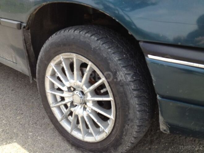 Opel Astra 1996, 300,000 km - 1.6 л - Quba