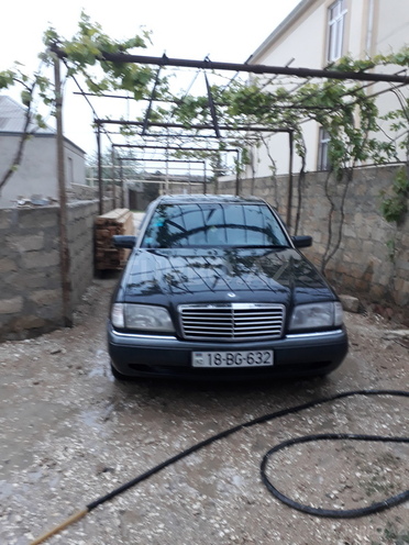 Mercedes C 220 1994, 372,264 km - 2.3 л - Bakı