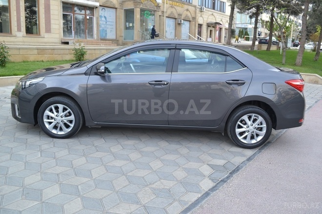 Toyota Corolla 2014, 73,000 km - 1.6 l - Bakı