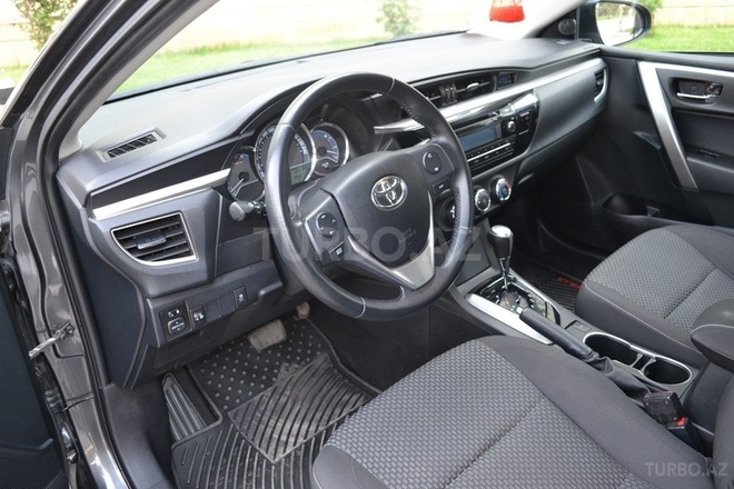 Toyota Corolla 2014, 73,000 km - 1.6 l - Bakı