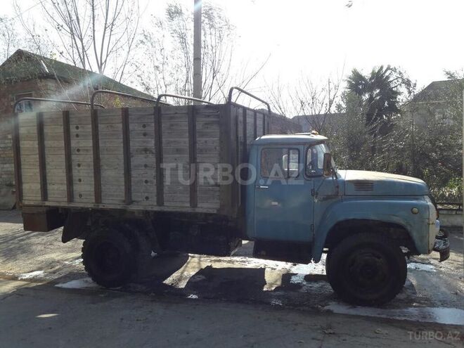 ZIL 130 1987, 125,652 km - 6.0 l - Salyan