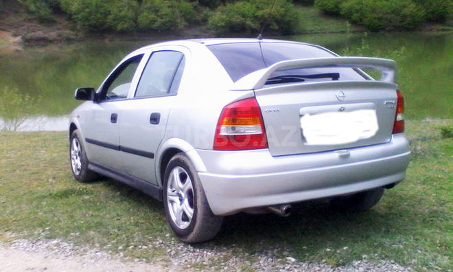 Opel Astra 1998, 290,000 km - 1.6 л - Şəki