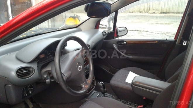 Mercedes A 160 2001, 146,000 km - 1.6 l - Bakı