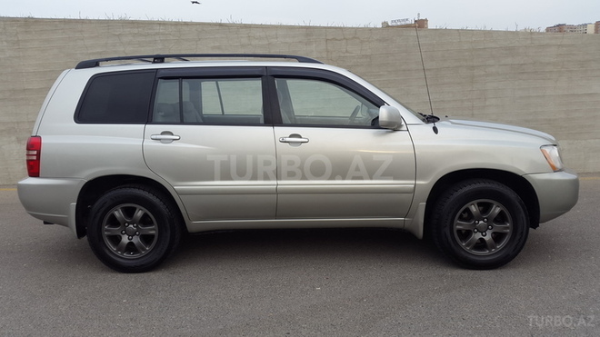 Toyota Highlander 2004, 187,000 km - 3.0 l - Bakı