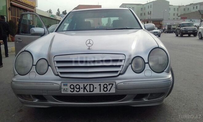 Mercedes E 220 2000, 316,217 km - 2.2 l - Sumqayıt
