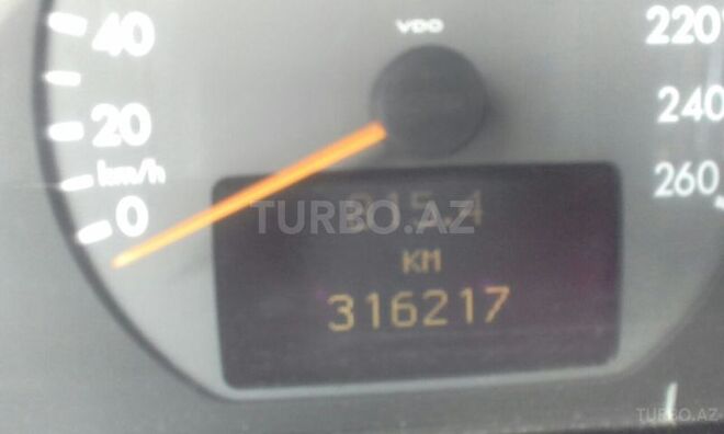 Mercedes E 220 2000, 316,217 km - 2.2 l - Sumqayıt