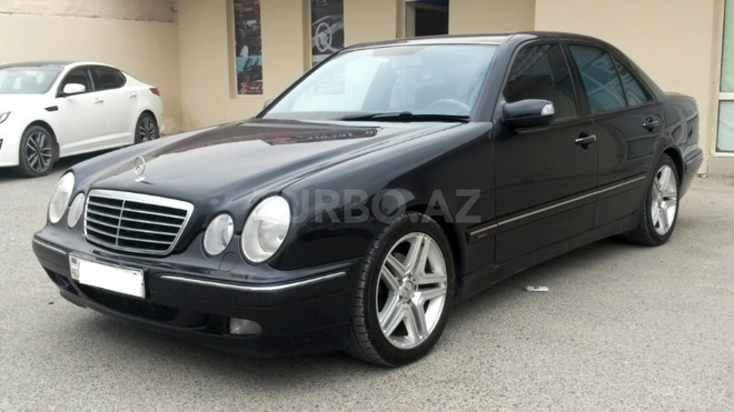 Mercedes E 220 2000, 238,000 km - 2.2 l - Sumqayıt