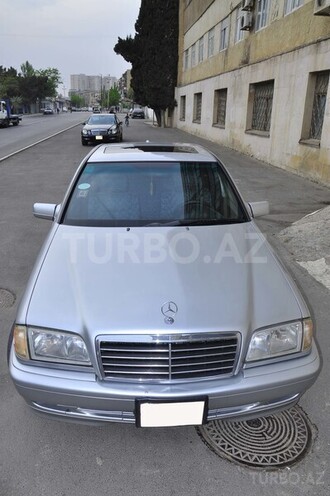 Mercedes C 230 2000, 210,000 km - 2.3 л - Bakı