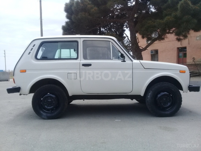 LADA (VAZ) Niva 1980, 235,000 km - 1.6 l - Bakı