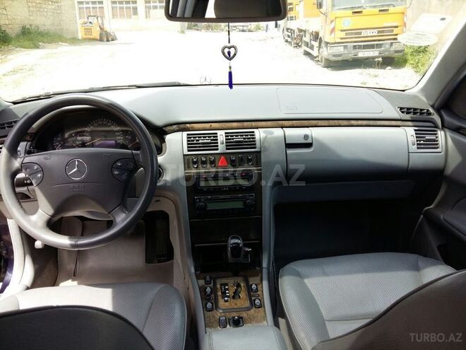 Mercedes C 270 2000, 301,000 km - 2.7 l - Bakı