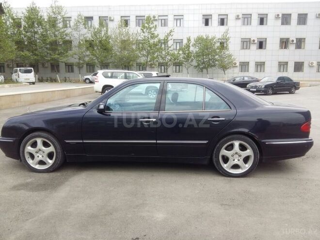 Mercedes C 270 2000, 301,000 km - 2.7 l - Bakı