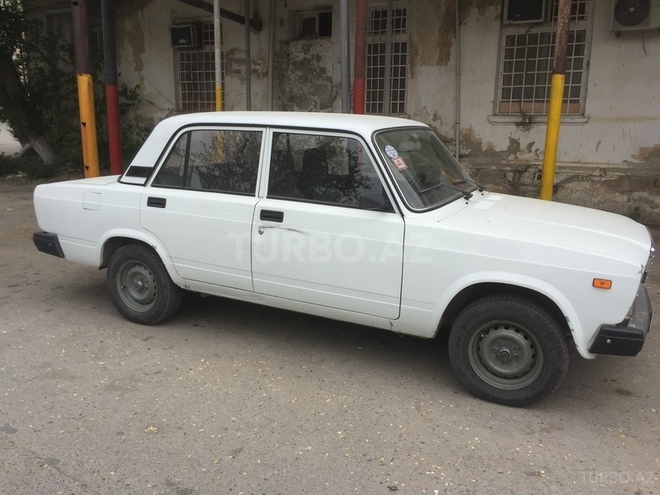 LADA (VAZ) 2107 2010, 56,000 km - 1.6 l - Bakı