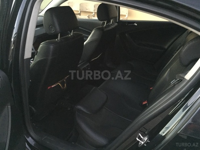 Volkswagen Passat 2005, 130 km - 0.2 l - Bakı