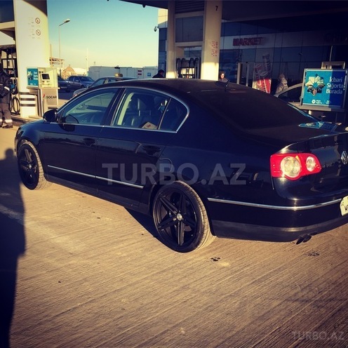 Volkswagen Passat 2005, 130 km - 0.2 l - Bakı