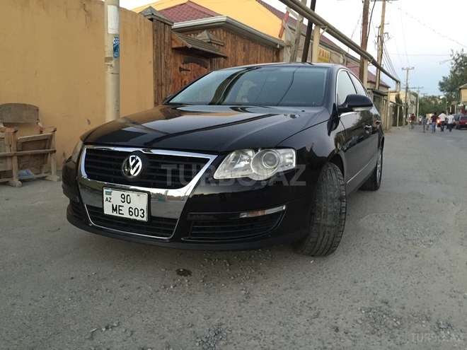 Volkswagen Passat 2005, 130 km - 0.2 l - Bakı