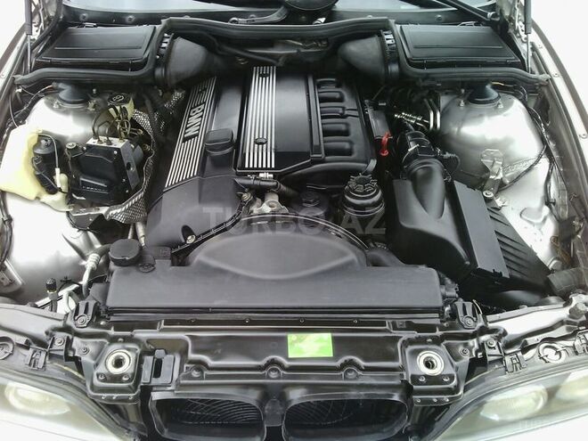 BMW 528 2000, 210,000 km - 2.8 l - Xırdalan