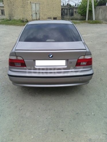 BMW 528 2000, 210,000 km - 2.8 l - Xırdalan