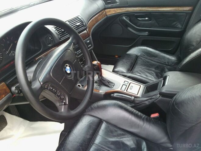 BMW 528 2000, 210,000 km - 2.8 l - Xırdalan